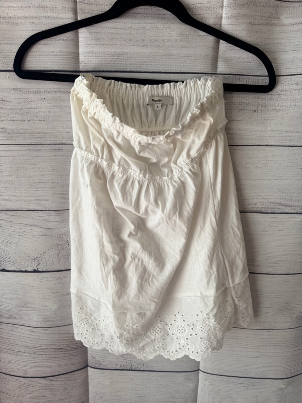 Papaya Women’s White Flower Print Babydoll Shirt. Gently worn once. Size: S